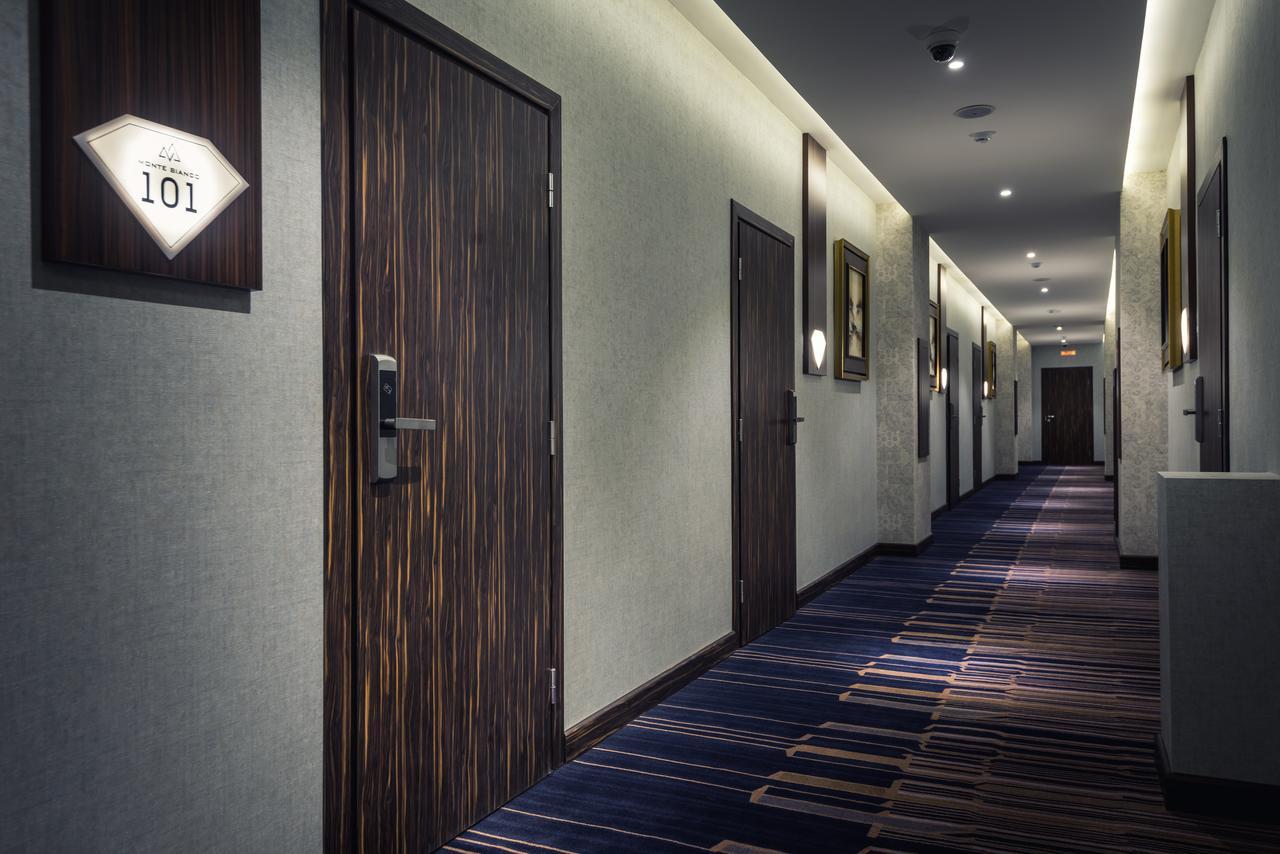Monte Bianco Hotel & Spa Astana Eksteriør bilde