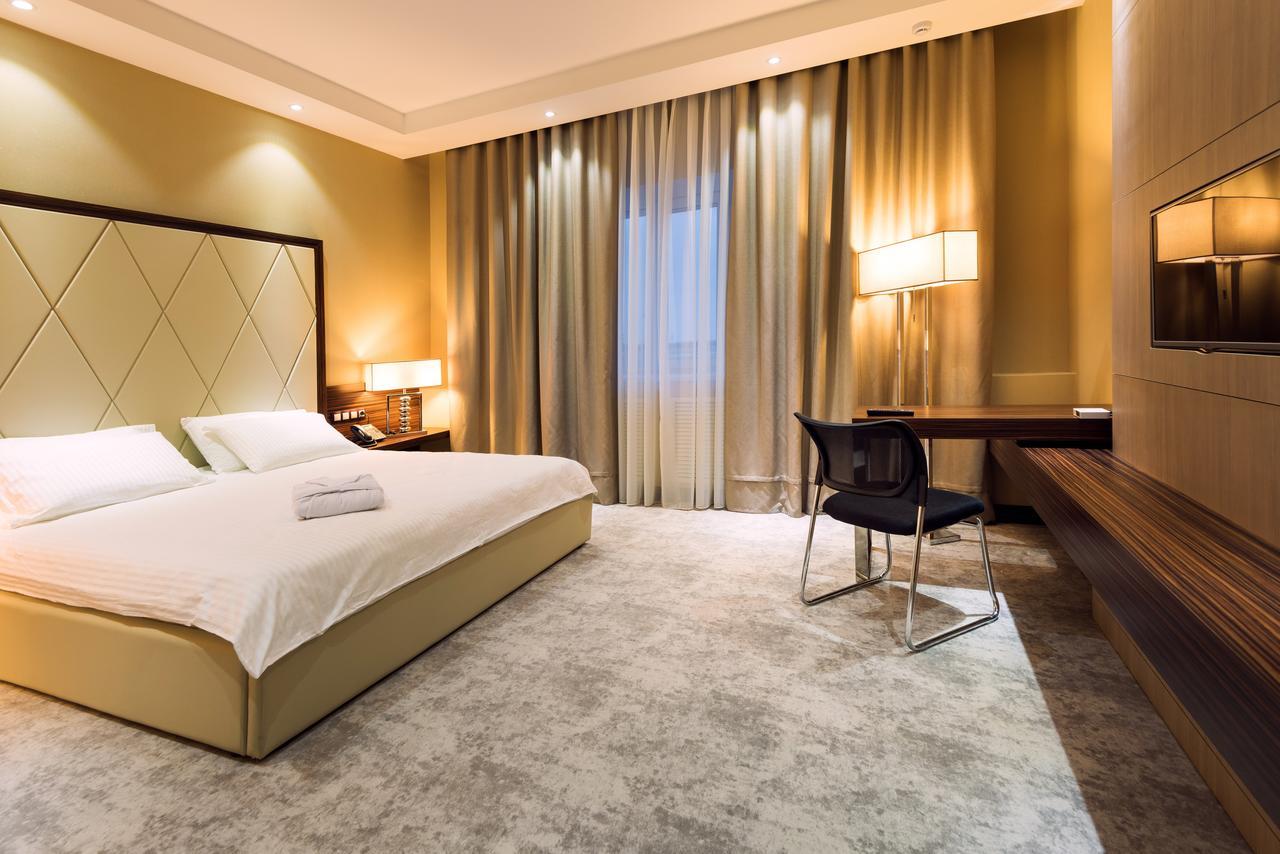 Monte Bianco Hotel & Spa Astana Eksteriør bilde